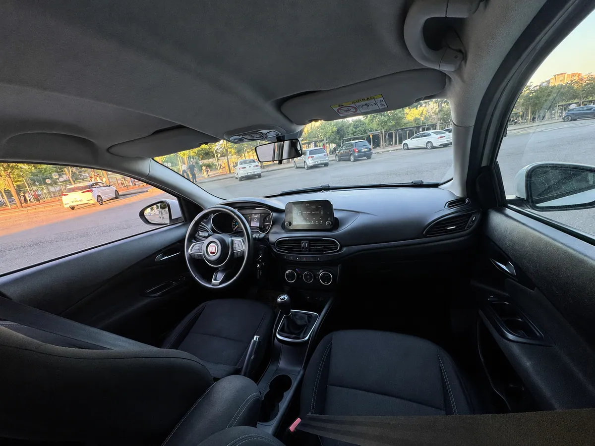 Fiat Egea geniş iç mekan görünümü