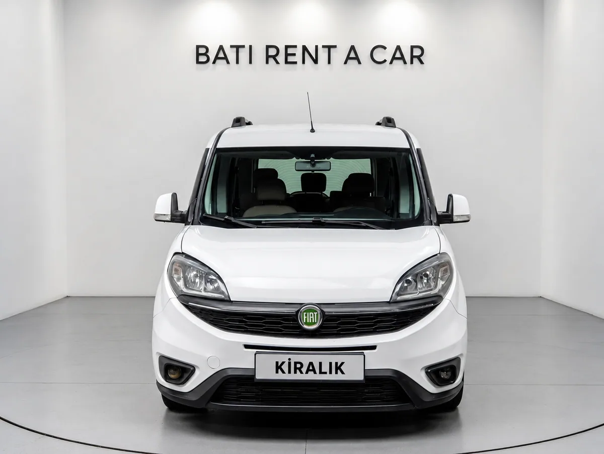 Fiat Doblo - Önden görünüm - Batı Rent A Car İzmir