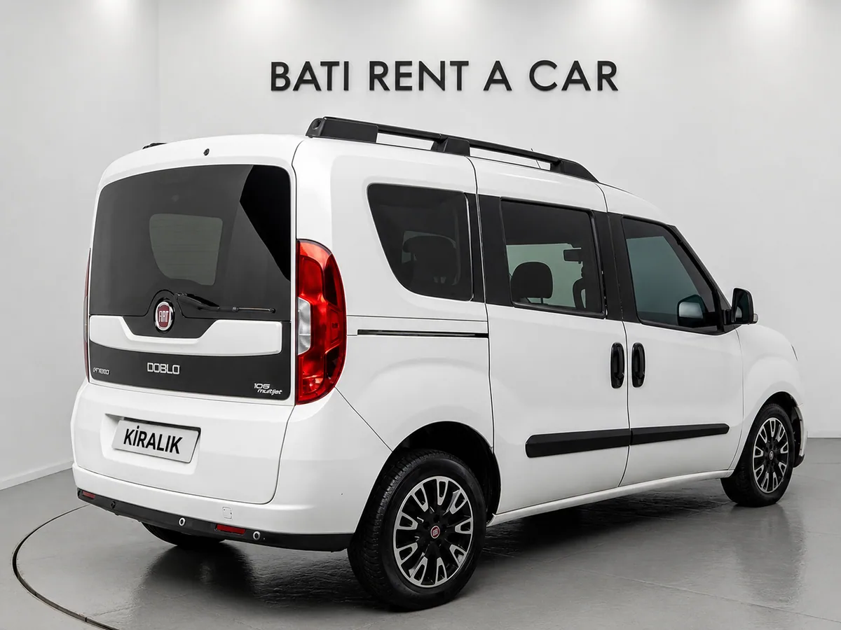 Fiat Doblo - Arka üç çeyrek görünüm - Batı Rent A Car İzmir