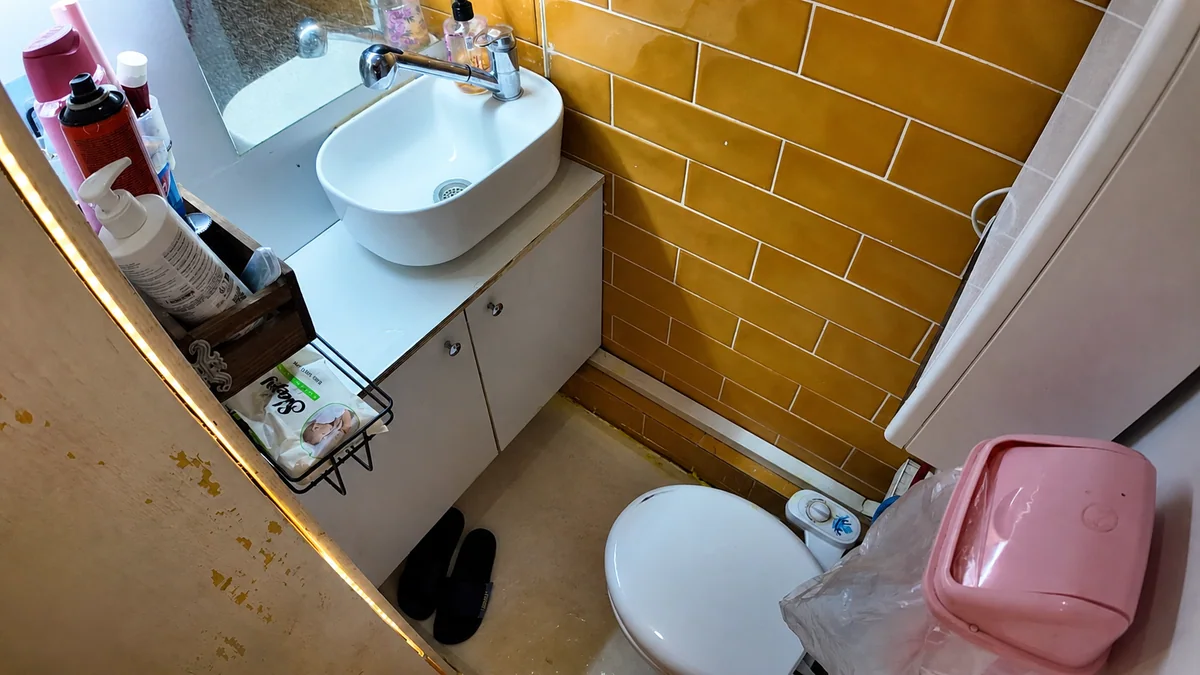 Yürüyen Yuva motokaravan - Banyo - Batı Rent A Car İzmir